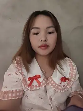 Mina xYx online show from July 7, 2026, 6:47 am