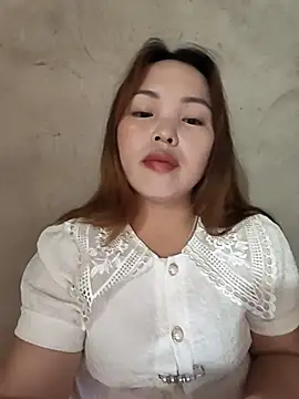 Mina xYx online show from July 19, 2026, 3:38 pm