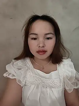 Mina xYx online show from July 24, 2026, 4:21 am