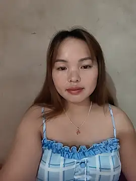 Mina xYx online show from July 24, 2026, 4:27 pm