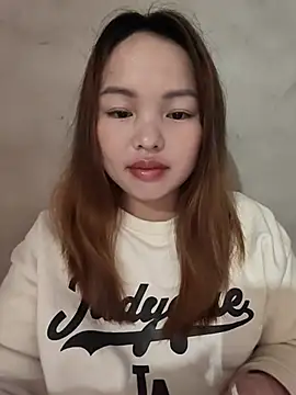 Mina xYx online show from July 29, 2026, 3:37 am