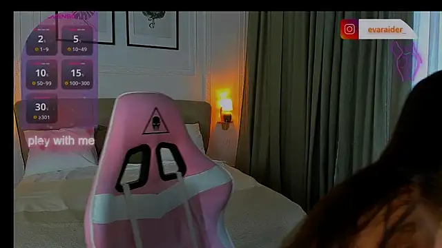 EvaRaider online show from July 5, 2026, 3:23 am