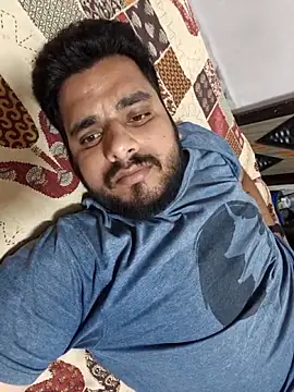 shubham19988 online show from May 19, 2026, 4:35 pm