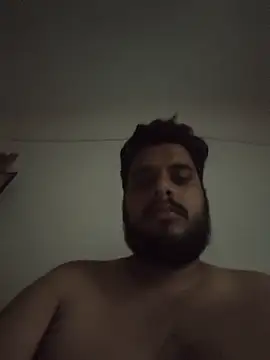 shubham19988 online show from June 4, 2026, 10:38 pm