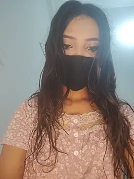 Candyy crushh online show from July 5, 2026, 4:25 pm