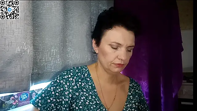HotMamaQueen234 online show from June 25, 2026, 11:48 am