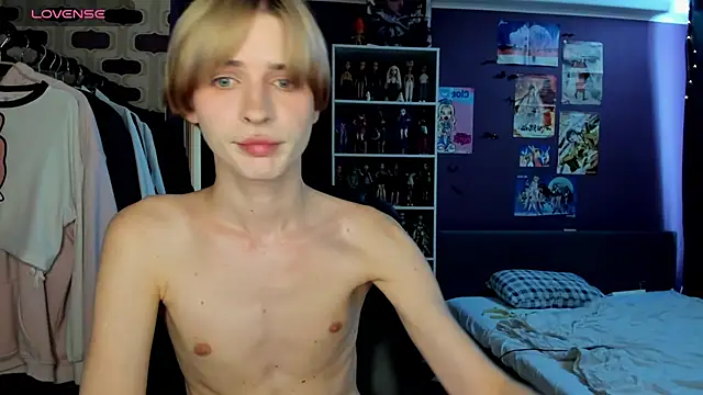sweet peach    online show from July 12, 2026, 2:52 pm