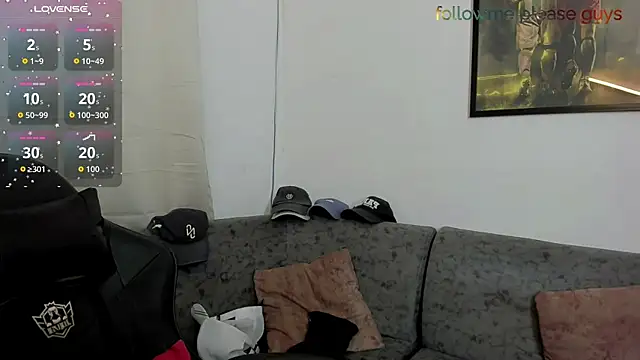 sweetlatinoboy online show from July 12, 2026, 10:17 am