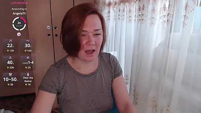 Julia Vagrik online show from July 22, 2026, 11:24 am
