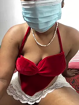 honeyi babe online show from June 20, 2026, 2:53 pm