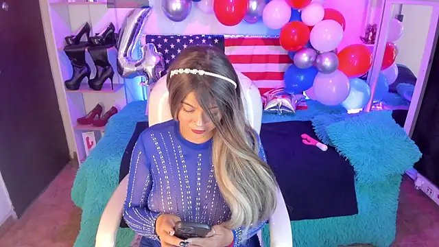 Scarlette Cooper  online show from July 4, 2026, 4:18 am
