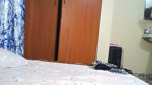 Snapshot of mutshekw chatting on July 17, 2026, 8:54 am mutshekw online show from July 17, 2026, 8:54 am