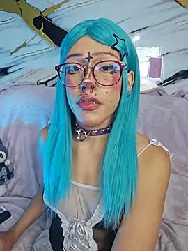 dark nina   online show from July 30, 2026, 5:28 am