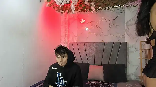 Snapshot of Nahomi_hot_77 chatting on August 3, 2026, 1:16 pm Nahomi hot 77 online show from August 3, 2026, 1:16 pm