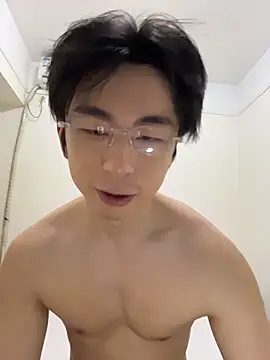 kissbaby-111 online show from June 16, 2026, 4:53 pm