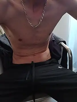 Skinboy06 online show from June 19, 2026, 9:13 am
