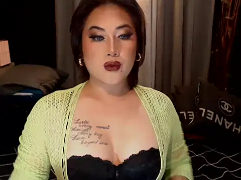 Snapshot of YourMistressAggy chatting on July 10, 2026, 7:05 pm YourMistressAggy online show from July 10, 2026, 7:05 pm