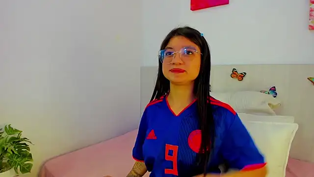 LindaCatalina  online show from July 20, 2026, 12:51 pm