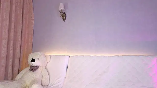 Ellijoys online show from July 2, 2026, 1:28 pm