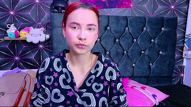 Megam white online show from July 25, 2026, 4:48 pm