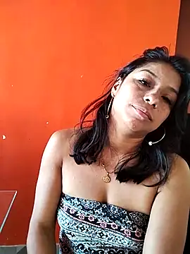 Snapshot of AngelicaStorms chatting on June 11, 2026, 2:59 pm AngelicaStorms online show from June 11, 2026, 2:59 pm