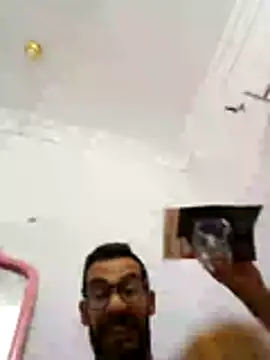 Alimohamed08 online show from July 14, 2026, 8:58 pm