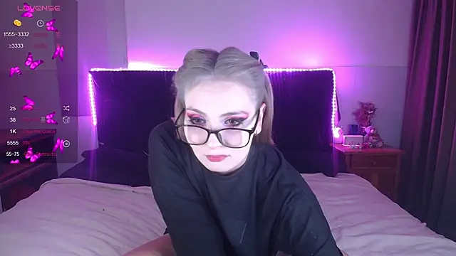 Snapshot of ammyska chatting on June 2, 2026, 7:54 am ammyska online show from June 2, 2026, 7:54 am