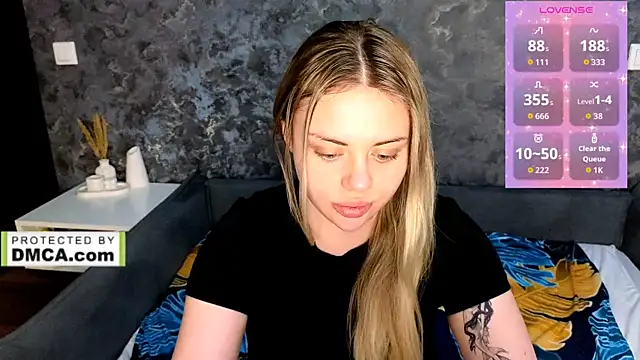 StasyLucke online show from June 26, 2026, 5:56 am