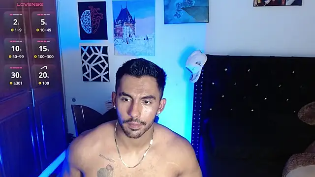 romanpearce  online show from July 14, 2026, 6:24 pm