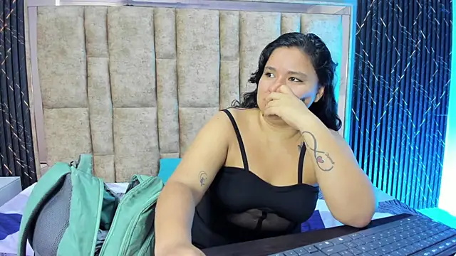 natasha adam21 online show from July 2, 2026, 2:00 am