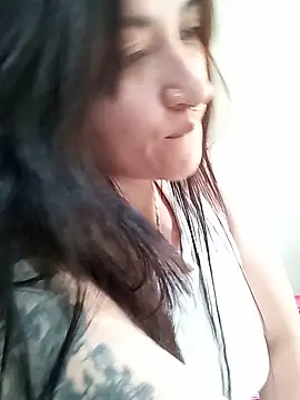 Snapshot of kimberly_peter chatting on July 1, 2026, 9:03 pm kimberly peter online show from July 1, 2026, 9:03 pm