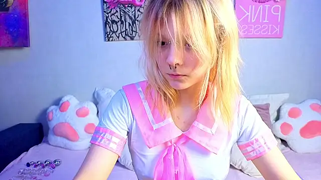 Snapshot of PerryKitty chatting on June 11, 2026, 3:21 pm PerryKitty online show from June 11, 2026, 3:21 pm