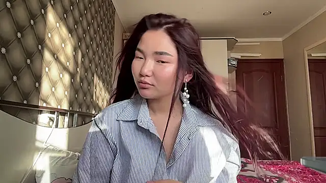 LammingLoner online show from July 8, 2026, 1:26 pm