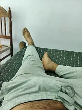 xmanraavan online show from May 31, 2026, 5:37 am