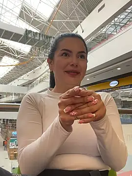 Cami olarte online show from June 11, 2026, 6:17 pm