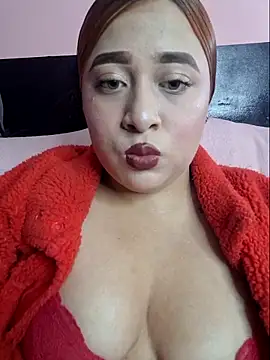 venuscopper online show from May 3, 2026, 3:23 am