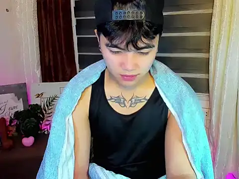 Untouchable Bromancexxx online show from July 12, 2026, 12:23 am