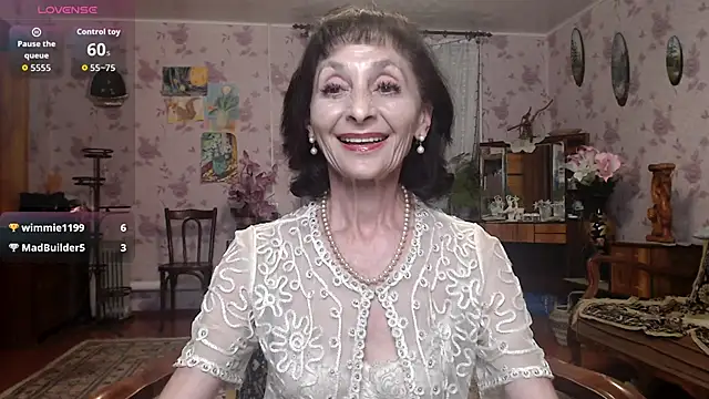 Snapshot of Shooting-Star- chatting on May 27, 2026, 7:22 pm Shooting-Star- online show from May 27, 2026, 7:22 pm