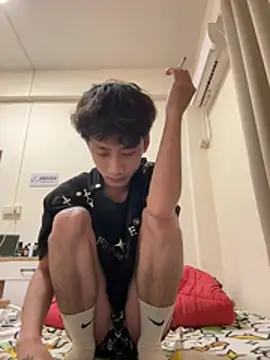 sexyboy-3525 online show from July 23, 2026, 1:53 pm