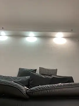 meimeibuguai online show from May 31, 2026, 1:07 pm