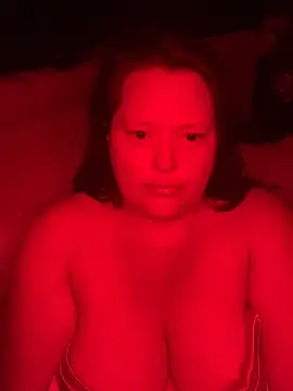 EmberVael online show from June 30, 2026, 8:59 am