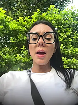 SofiParma online show from June 23, 2026, 10:08 pm
