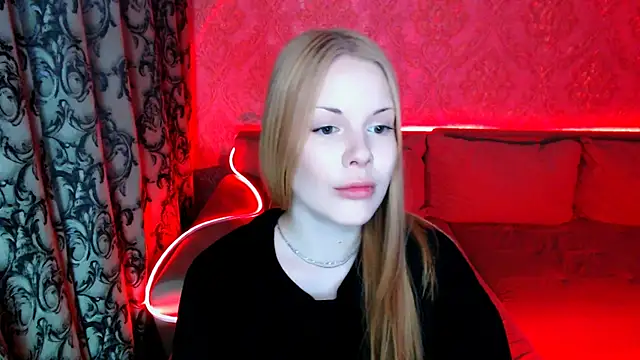Snapshot of CaseySykes chatting on July 9, 2026, 6:34 pm CaseySykes online show from July 9, 2026, 6:34 pm