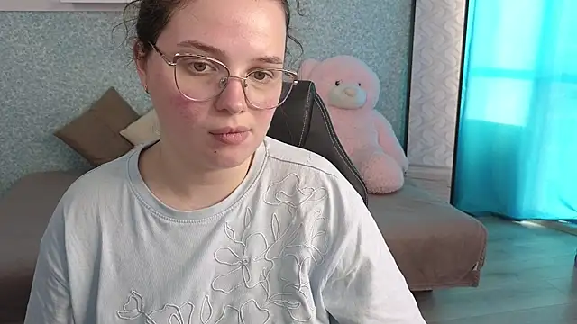SofiDreamm online show from July 19, 2026, 3:16 pm