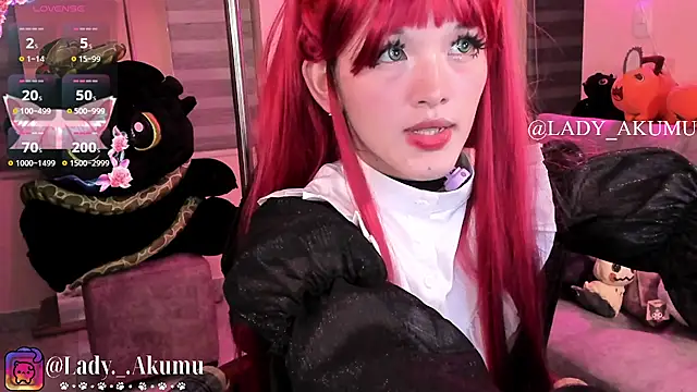 LadyAkumu online show from July 9, 2026, 1:09 am