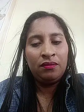 SofiaMendez1  online show from July 25, 2026, 4:37 pm