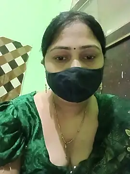 Pinki-girl online show from July 11, 2026, 7:33 am
