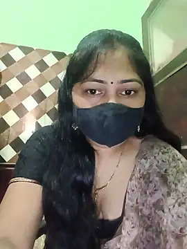 Pinki-girl online show from July 24, 2026, 4:43 am