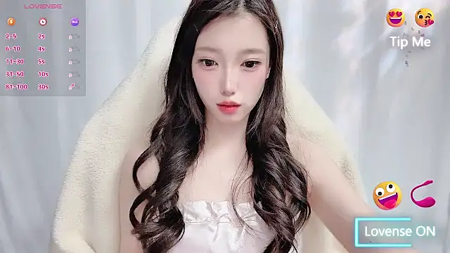 Snapshot of luckyuyu66 chatting on April 14, 2026, 1:06 pm luckyuyu66 online show from April 14, 2026, 1:06 pm