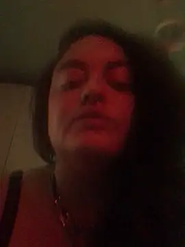 Jasmynehot online show from July 17, 2026, 1:51 pm